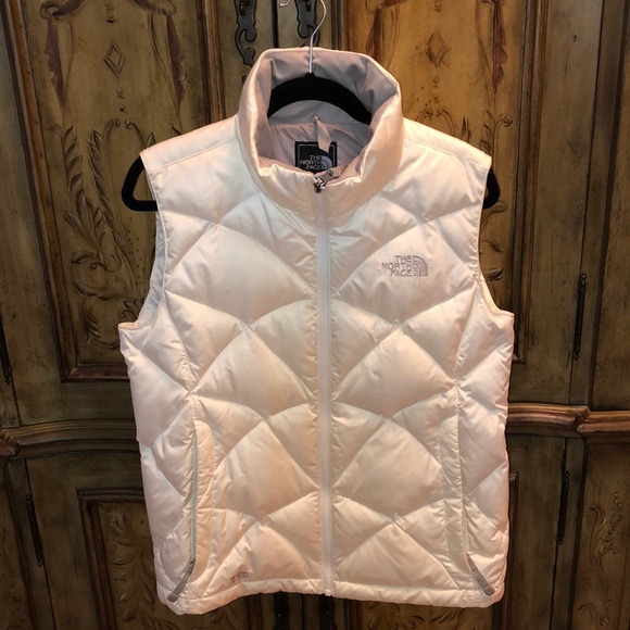 The North Face Jackets & Blazers - The North Face 550 Puffer Vest